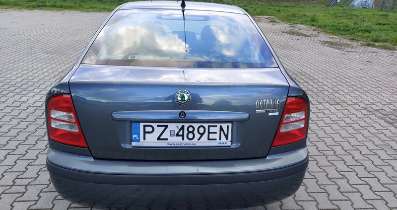 Skoda Octavia cena 8200 przebieg: 302530, rok produkcji 2005 z Pionki małe 172